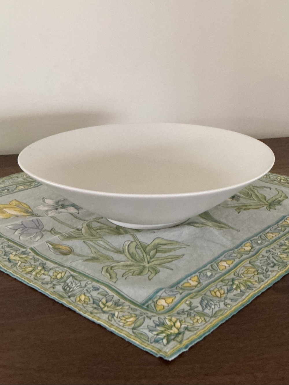 Crate & Barrel Stockholm Design House Serving  Bowl